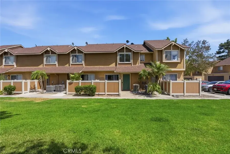 1460 Kendall #23, San Bernardino, CA 92407 - #2