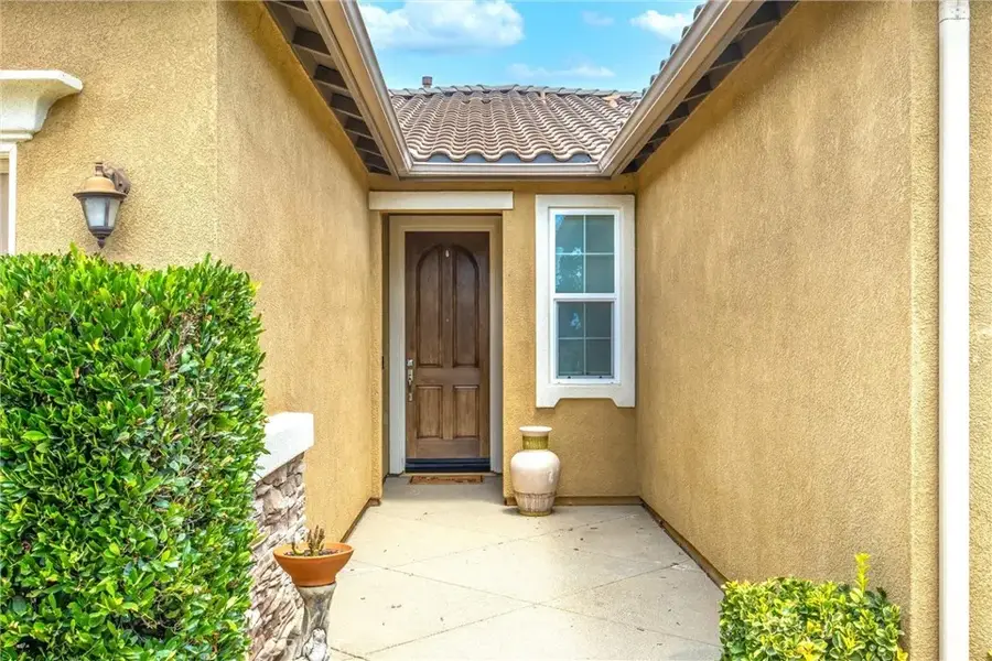 1302 Tulip East, Beaumont, CA 92223 - #2