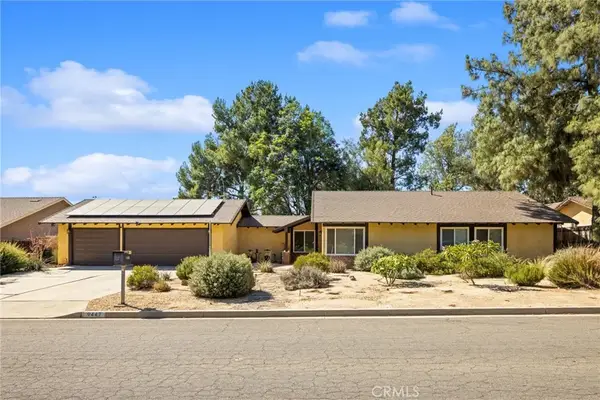 9447 Stirrup Street, Jurupa Valley, CA 92509