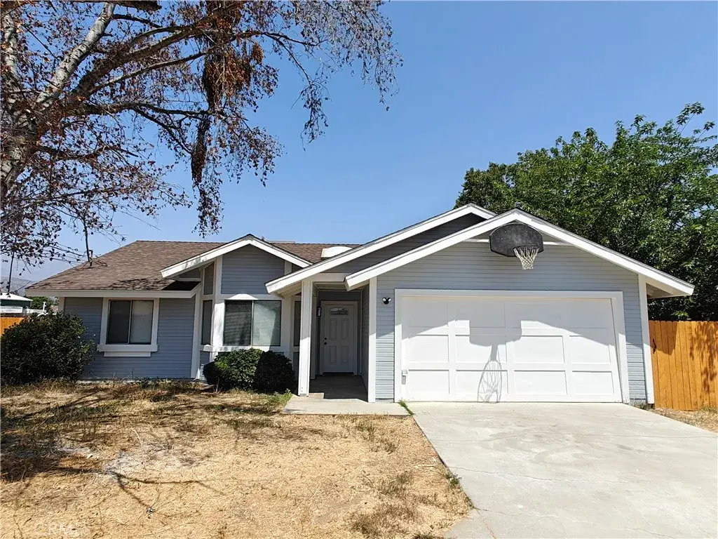13707 4th, Yucaipa, CA 92399 - #1