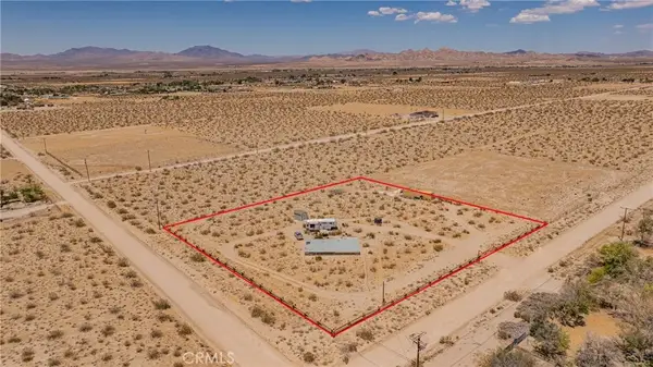 35330 Foothill Rd, Lucerne Valley, CA 92356