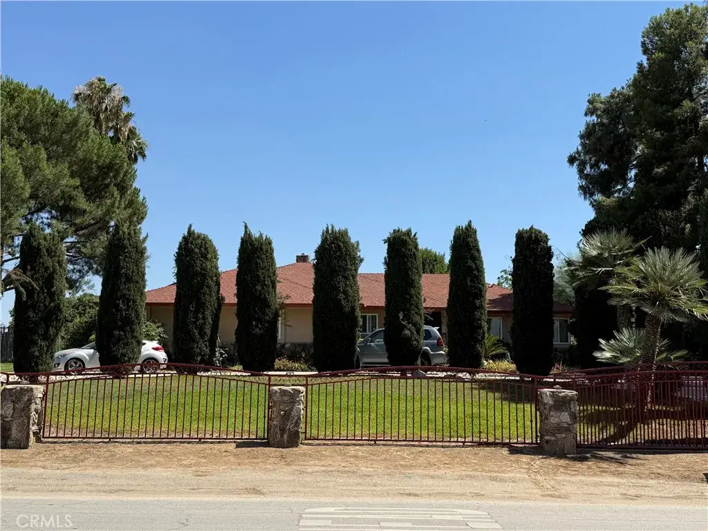 7701 Reynolds, Bakersfield, CA 93307 - #1