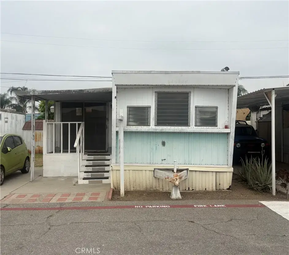 2260 W Rialto Ave #6, San Bernardino, CA 92410 - #1