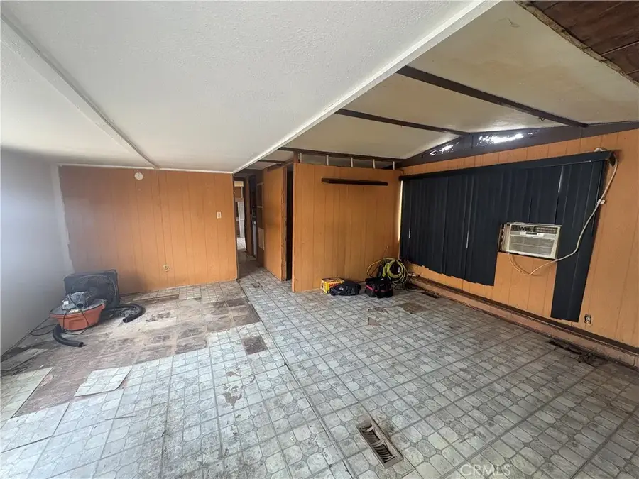 2260 W Rialto Ave #6, San Bernardino, CA 92410 - #3