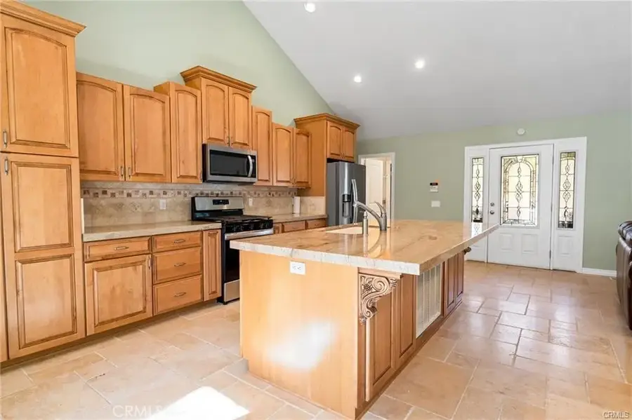 301 S Shakespeare Ln, Big Bear City, CA 92314 - #3