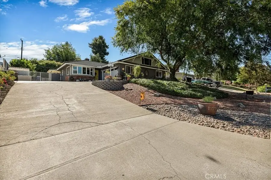 11723 Holmes, Yucaipa, CA 92399 - #3