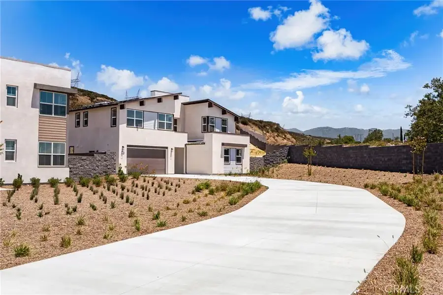 16094 Butterfly Drive, Fontana, CA 92336 - #3