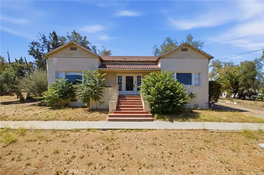 1464 Pacific Street, Redlands, CA 92373 - #3