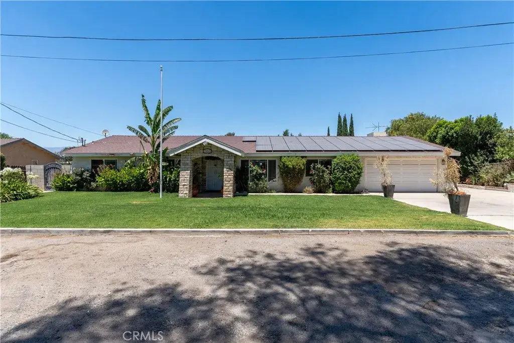 10865 Wagon Train Ln, Jurupa Valley, CA 91752 - #1