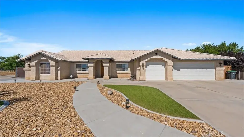 10916 Braceo, Victorville, CA 92392 - #1