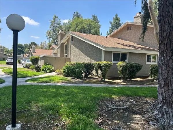 2061 W Redlands, Redlands, CA 92373
