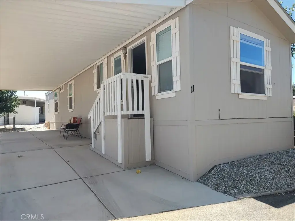 7484 Kickapoo, Yucca Valley, CA 92284 - #1