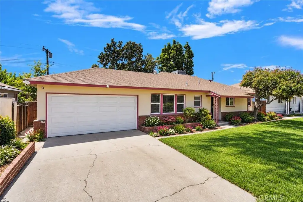 647 E 21st, San Bernardino, CA 92404 - #1