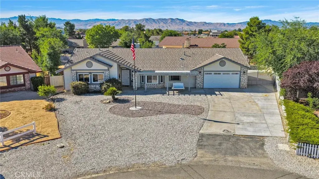 19121 Nimshew Road, Apple Valley, CA 92308 - #1
