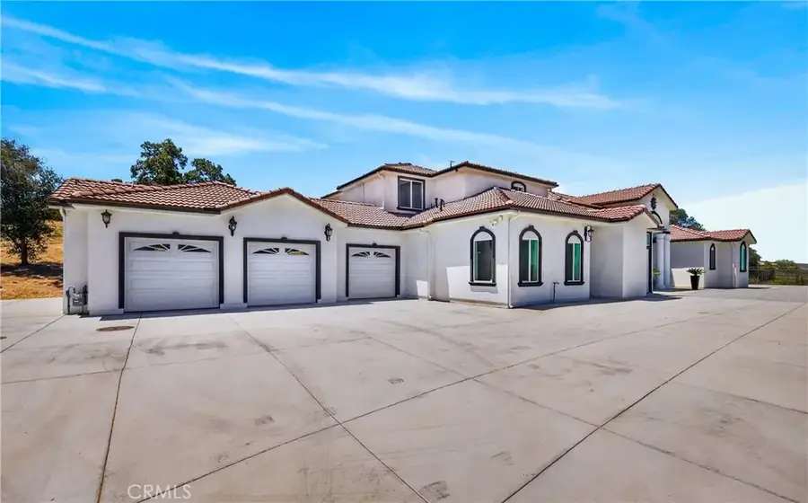 39625 County Line, Yucaipa, CA 92399 - #3