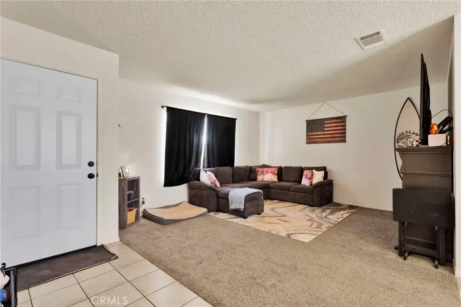 10612 Cochiti Road, Apple Valley, CA 92308 - #2