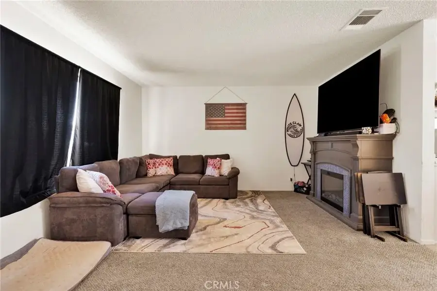 10612 Cochiti Road, Apple Valley, CA 92308 - #3