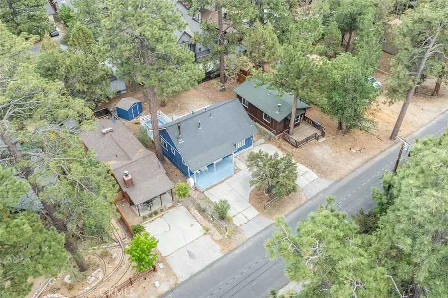 593 Wabash, Sugarloaf, CA 92386 - #3