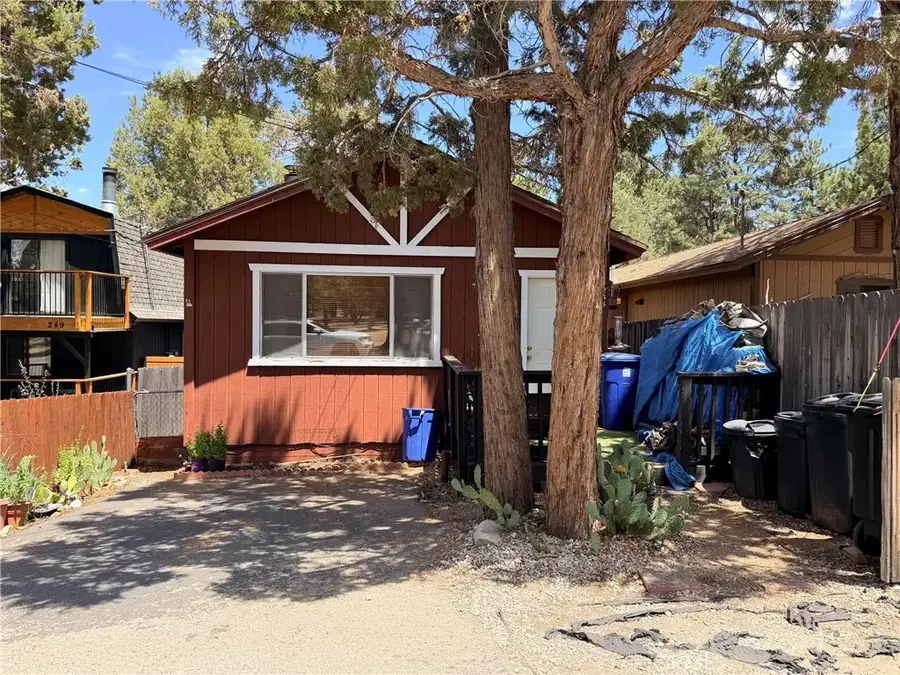 253 Santa Barbara, Sugarloaf, CA 92386 - #2