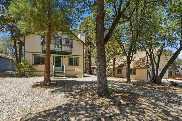 368 Imperial, Sugarloaf, CA 92386