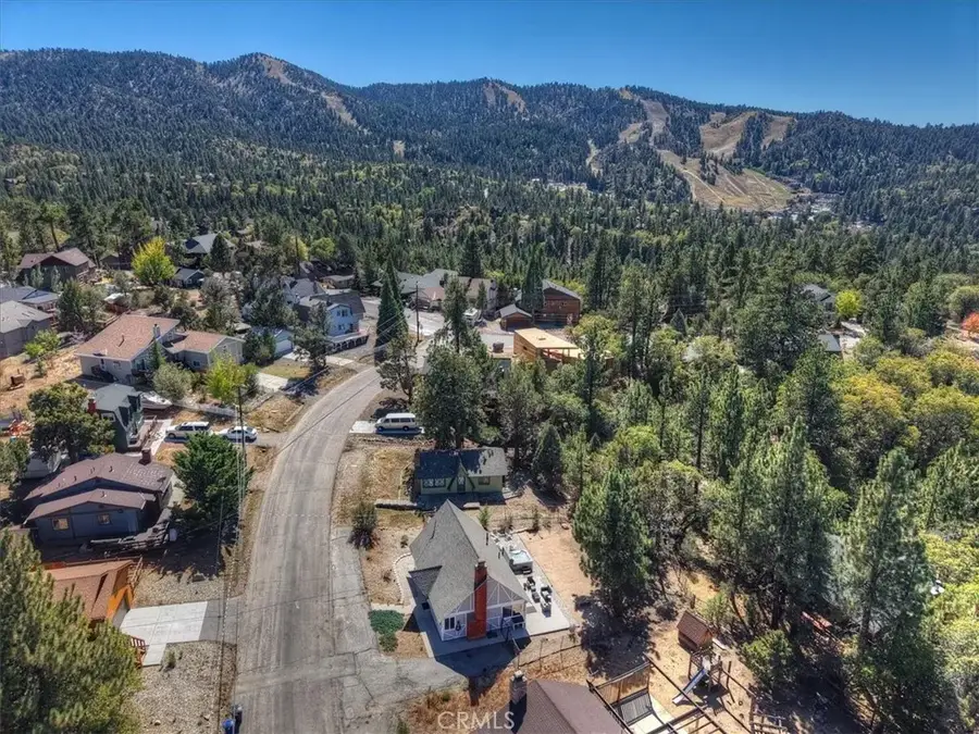 642 Villa Grove, Big Bear City, CA 92314 - #2