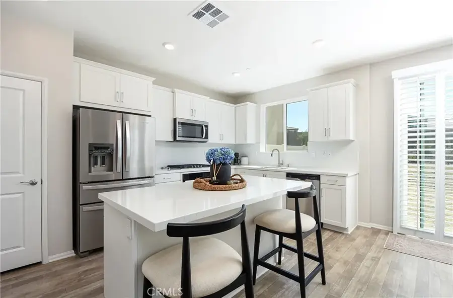 26220 Bergen Court, Corona, CA 92883 - #2