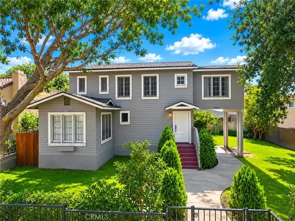 1394 N Raymond, Pasadena, CA 91103