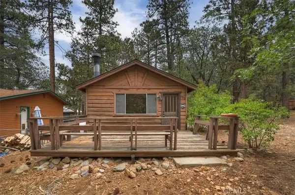 753 Vista, Sugarloaf, CA 92386