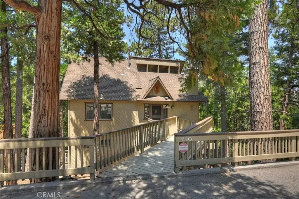750 Grass Valley, Lake Arrowhead, CA 92352 - #1