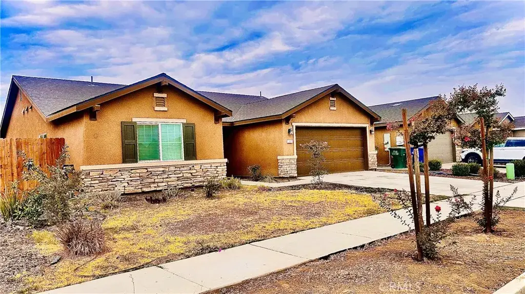 2035 W Chianti Way, Hanford, CA 93230 - #1