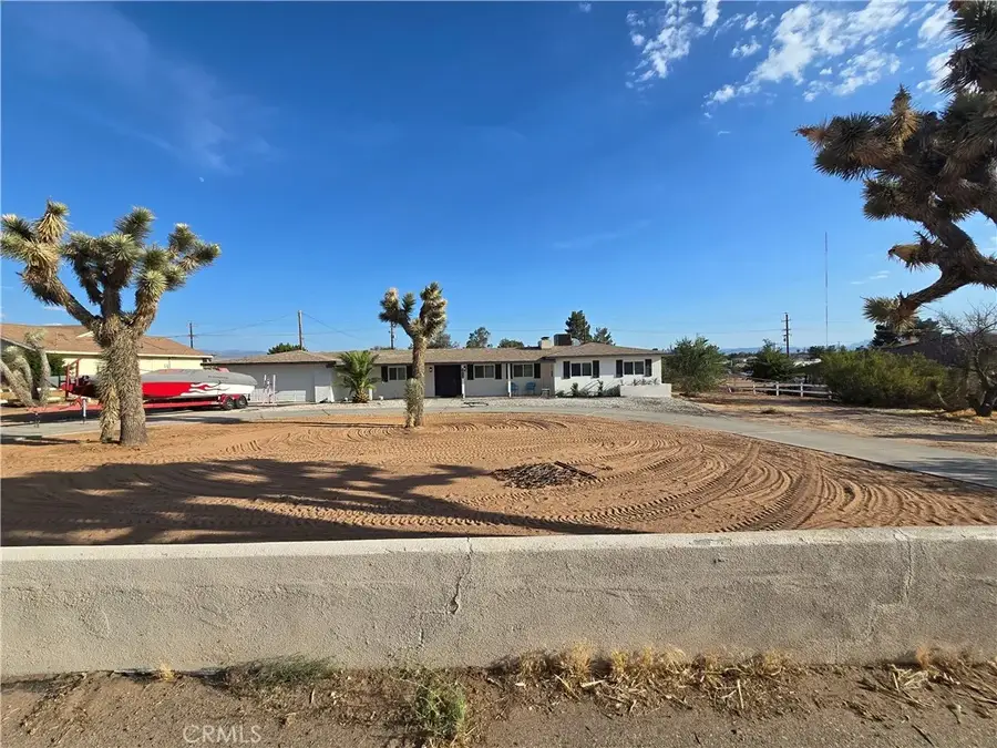 20157 Chickasaw, Apple Valley, CA 92307 - #2