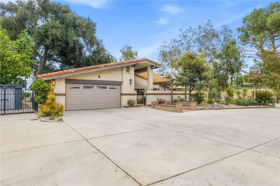 31016 E Sunset Drive North, Redlands, CA 92373 - #3