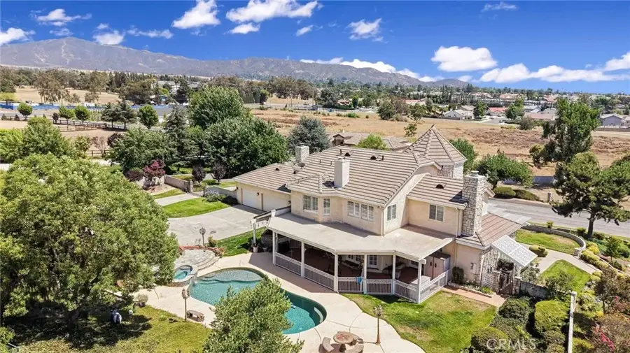 10389 Walnut Grove Court, Yucaipa, CA 92399 - #2