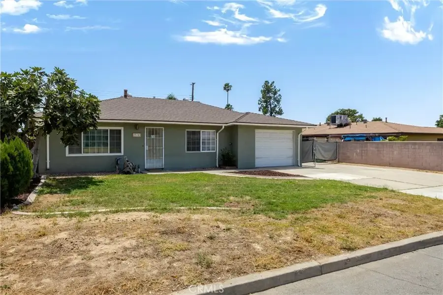 27143 Norwood, Highland, CA 92346 - #2