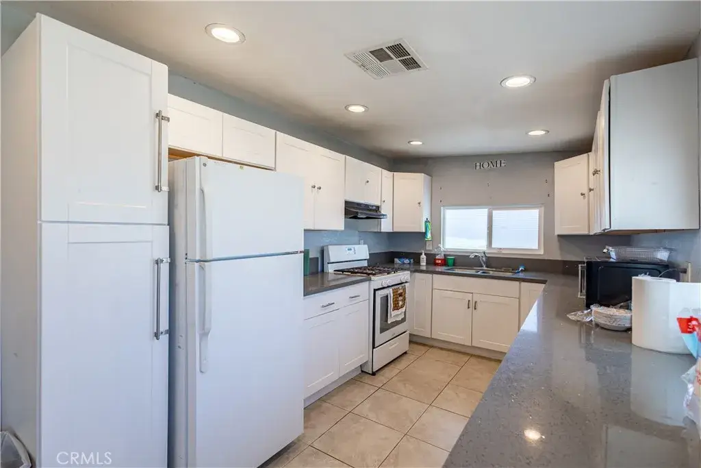 1434 Mesa, Barstow, CA 92311 - #1