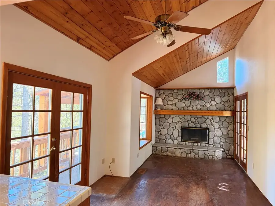 32778 Deer Lick, Running Springs, CA 92382 - #3