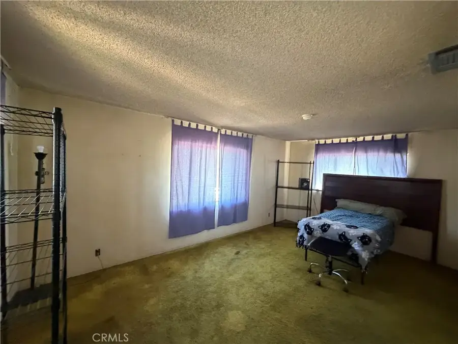 965 Hazel Avenue, San Bernardino, CA 92410 - #3