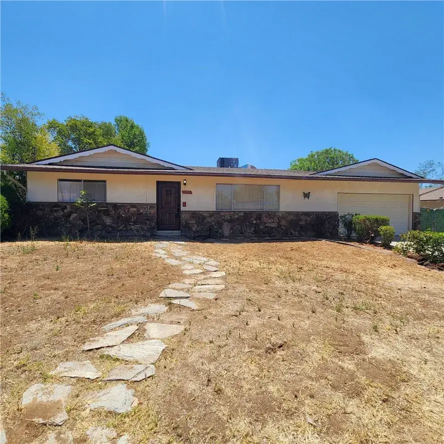 35231 San Carlos, Yucaipa, CA 92399 - #1