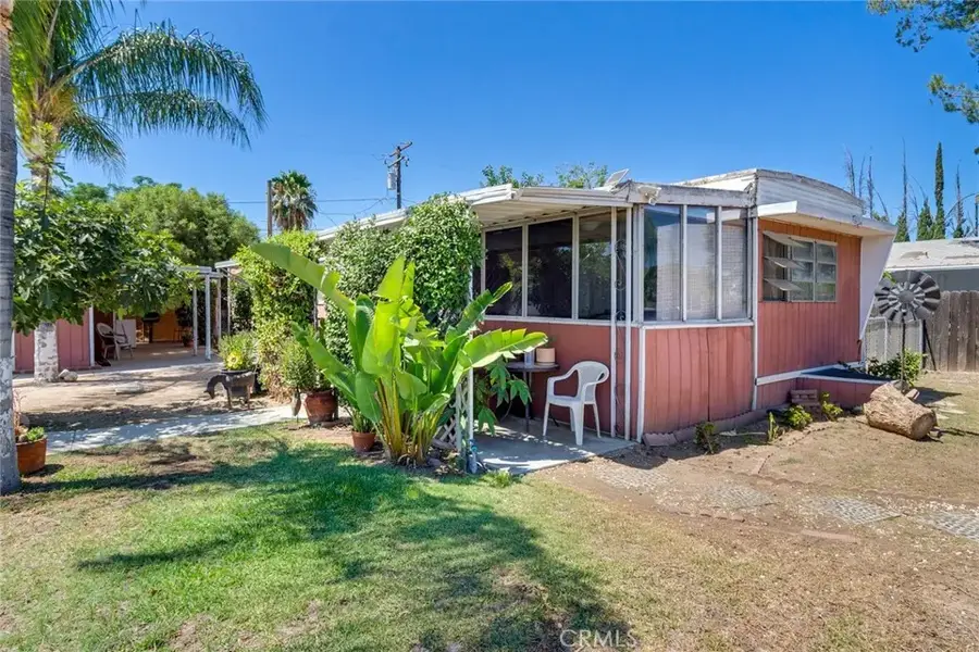 433 Diamond, Perris, CA 92571 - #2