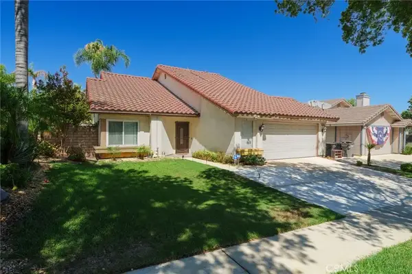 1912 Silverwood Circle, Corona, CA 92881