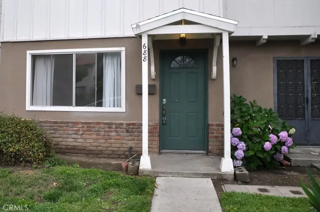 688 5th, Azusa, CA 91702 - #1