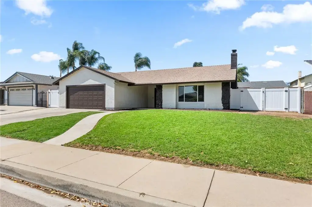 1529 E Hazeltine Street, Ontario, CA 91761 - #1
