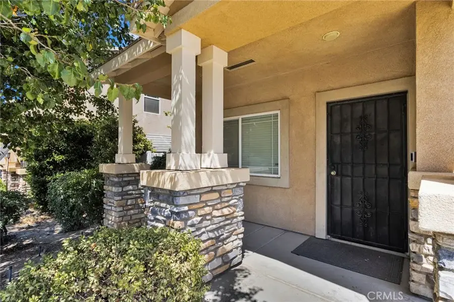 13535 Bentley St, Victorville, CA 92392 - #3