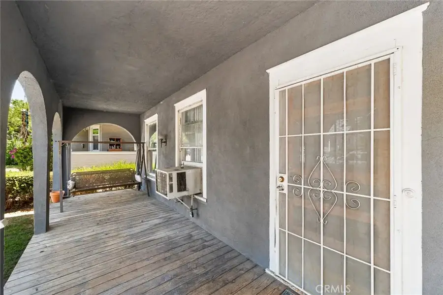 108 S Buena Vista, Redlands, CA 92373 - #3