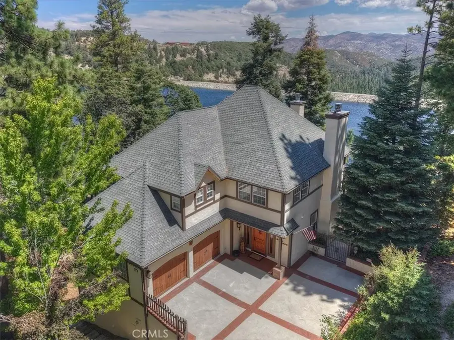 483 Emerald, Lake Arrowhead, CA 92352 - #2