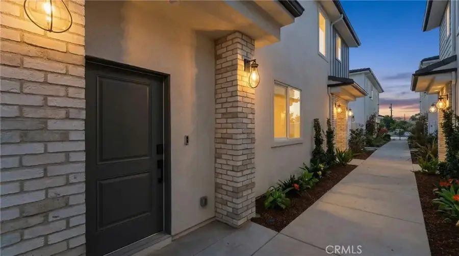 15540 Colorado, Paramount, CA 90723 - #2