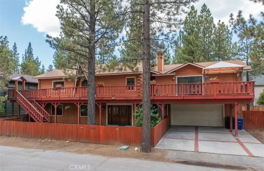 925 E Lane, Big Bear City, CA 92314 - #2