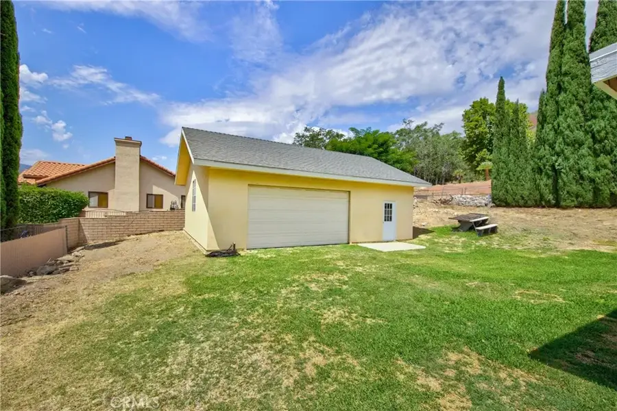 18090 Rancho Avenue, San Bernardino, CA 92407 - #3