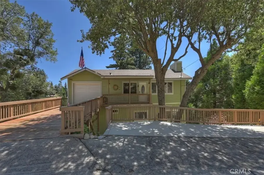 31095 Old City Creek Rd, Running Springs, CA 92382 - #2