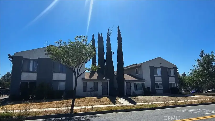 8939 Mango #P, Fontana, CA 92335 - #2
